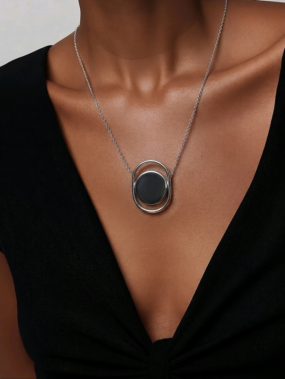 NWT NADINE WEST Silver Floating Circle Necklace ~28"